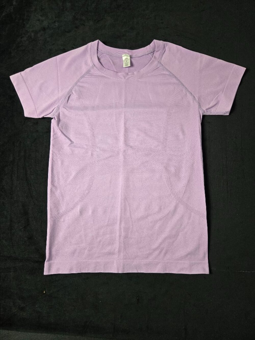 Women's Small Lavender Seamless Athletic Shirt Stretch Workout Top